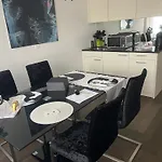 Executive Suite Ac & Free Parking