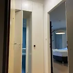 Terrific Studio In The City Centre - Art 2