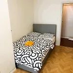 Old Town Apartments In The Heart Of Zurich City Center, Munster - Self Checkin