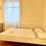 Amazing Apartments, Heart Of Old Town Glocken - Self Checkin * Zurich