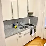 Amazing Apartments, Heart Of Old Town Glocken - Self Checkin Apartment *