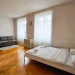 Amazing Apartments, Heart Of Old Town Glocken - Self Checkin