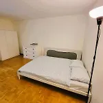 City Center Apartments With Balcony & Garden View Rigi - Self Checkin
