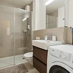 Up&great - Chic Urban Homes Apartment *