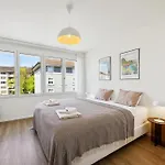 Up&great - Chic Urban Homes Apartment