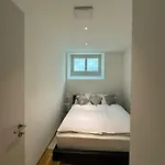 Station Apartment, 2 Bedroom & Sofabed Apartment Zurich