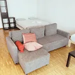 City Center Apartments In Zurich Downtown With Balcony Bad Mull Jak - Self Checkin