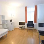 Practical Studio At Trendy Location - Stork 22