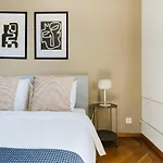 Saint - 90 Qm, 3 Schlafzimmer, Balkon & Kostenloser Parkplatz Apartment