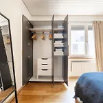 Saint - 90 Qm, 3 Schlafzimmer, Balkon & Kostenloser Parkplatz *
