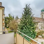 Blossom Suite Zuerich 90 Qm 3 Schlafzimmer Balkon & Voll Ausgestattete Kueche