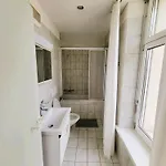 Renovated Near Sees - Self Checkin *