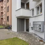 Downtown Dream 3 5Br With Balcony And Style Ba21
