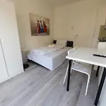 Cozy Studio With Balcony In The City Be37