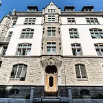 Charming Flat Near Lake - Fb7