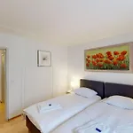 2Br Flat Near Lake And The City Center - Sf5