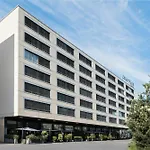 Courtyard By Marriott Zurich North