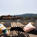 Spacious Huge Terrace & Views Apartment Zurich