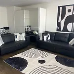 Executive Suite-business Edition * Zurich