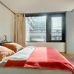 Art Loft Downtown Apartment