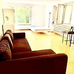 Apartment Center Flats With Balcony & Garden View Rigi - Self Checkin