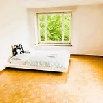Apartment Center Flats With Balcony & Garden View Rigi - Self Checkin