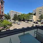 Helle Wohnung Im Herzen Von Zuerich 24H Checkin