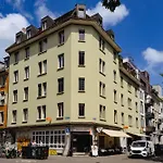 easyHotel Zürich City Main Station