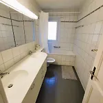 5 Bedroom Center With Balcony Dorf - Self Checkin Zurich