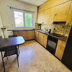 Apartment 5 Bedroom Center With Balcony Dorf - Self Checkin