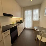Apartment Spacious 1br Near Opera And - Mill 5 43