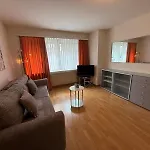 Nice 1Br Flat In The City Center - Crown 3