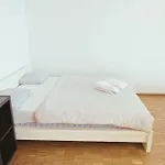 Large Flat, Downtown Center Next To Hb Main Station Muller - Self Checkin Apartment Zurich