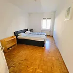 Huge 3 Center Next To Hb Konrad - Self Checkin Apartment