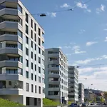 Zuerich 3 Zimmer Wohnung Mit Dachterrasse