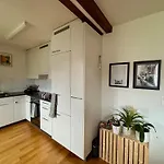 Cosy Room In Attic Flat In The Center Of Zurich