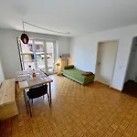 Designer Apt, 2 Balconies, 10min To Main Station * Zurich