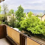 City Center Apartments With Balcony & Garden View Rigi - Self Checkin