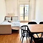 Spacious Flat Next To Zurich Hb Konrad Self Checkin
