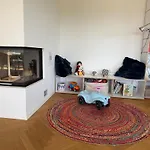 Luxury, Quiet Flat Overlooking Zurich