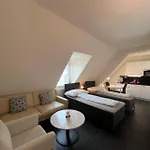 Seefeld Residenz 4* Zurich