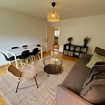 Chic Comfort In A Prime Zurich Location