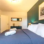 Velvet Suite 3 King Beds & Terrace Zuerich Hb