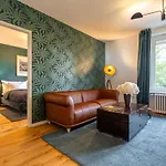 Velvet Suite 3 King Beds & Terrace Zuerich Hb