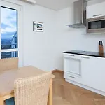 Swiss Star - Self Check-in Apartment Zurich