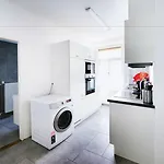 Comfort By Livingdowntown Apartment