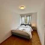 Schwandenwiesen 26, 8052 Zurich Switzerland