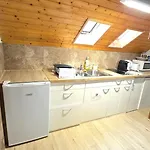 Cozy With Roof Terrace For 3 Apartment