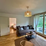 Comfort Meets Simplicity