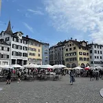 Central Old Town Apartment 10 Min To Mainstation With Washer & Dryer